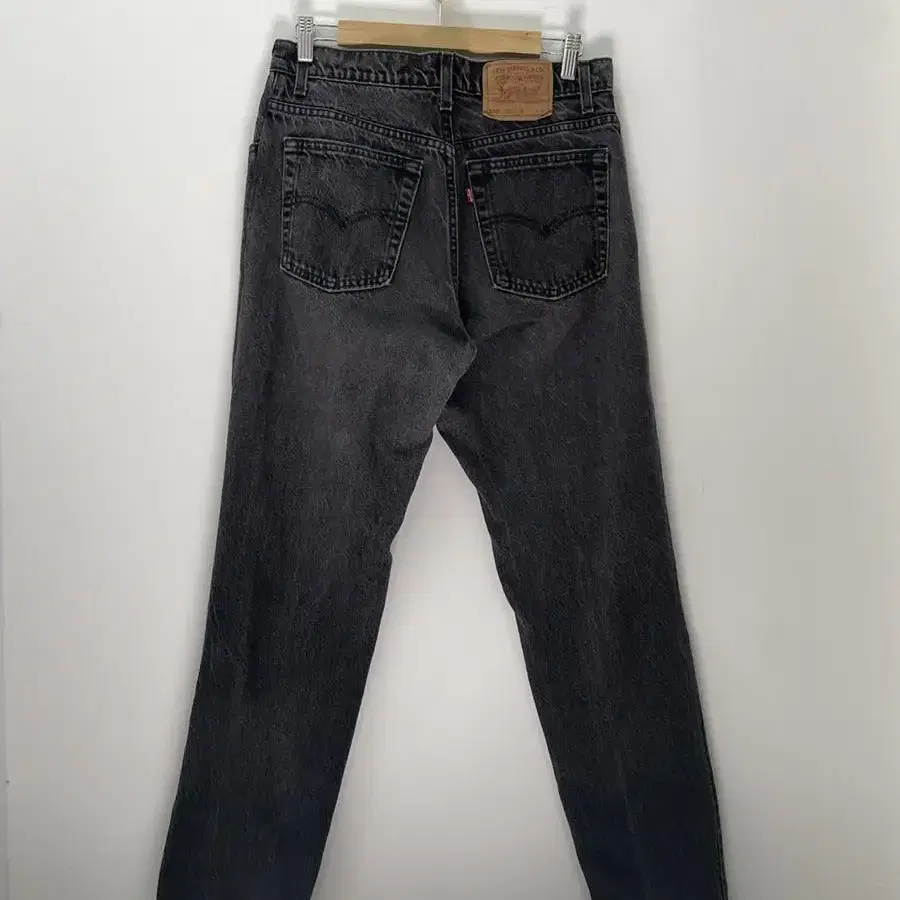 90's USA Levi's 550 Ralexed Fit Tapered