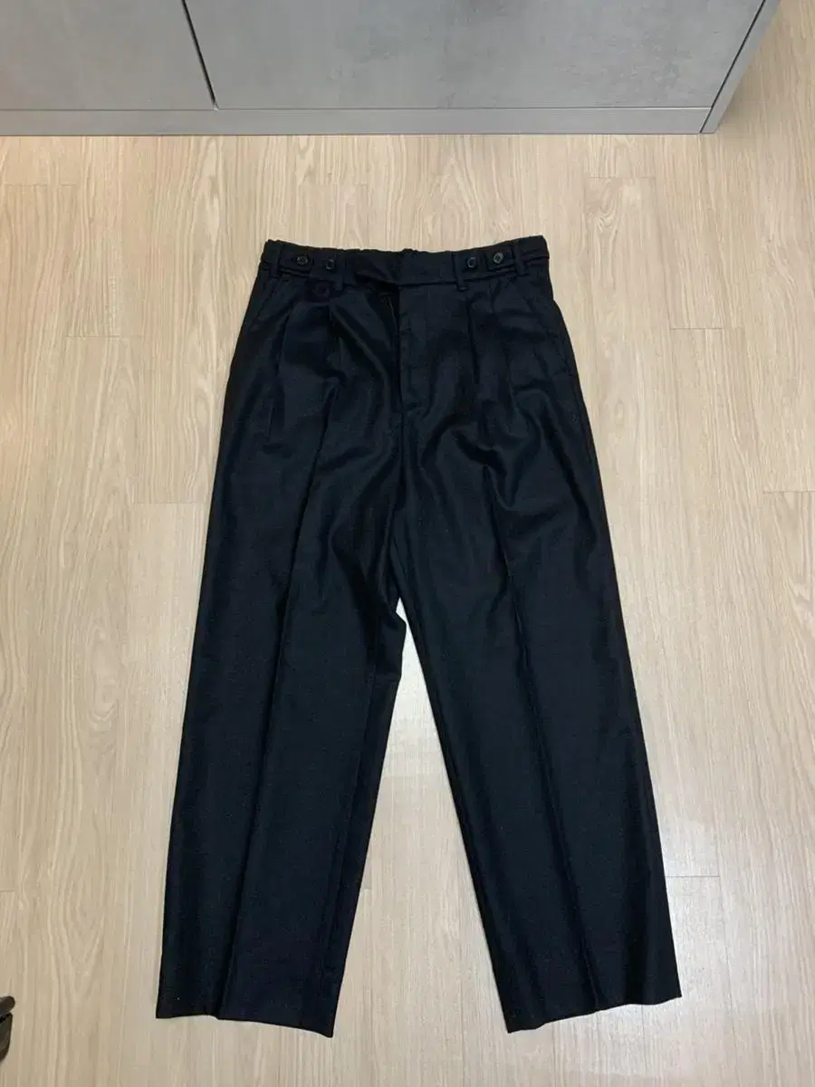 Naders Wool Relaxed Pants Size 4