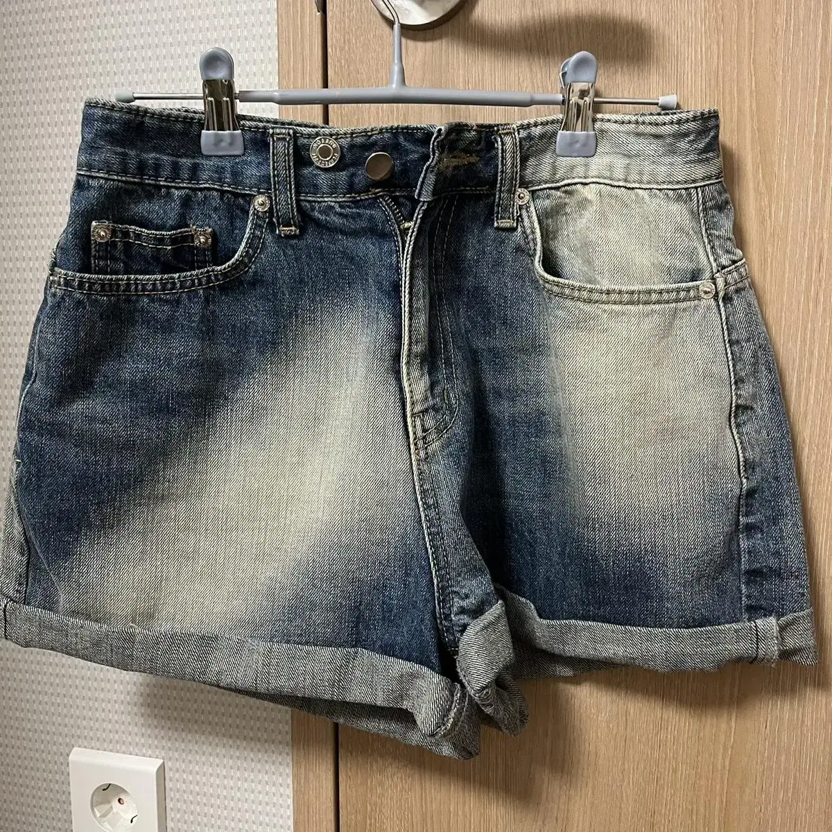 OOTJ택 아쿠비클럽 brush shorts 워싱 반바지 빈티지 시즈니룩