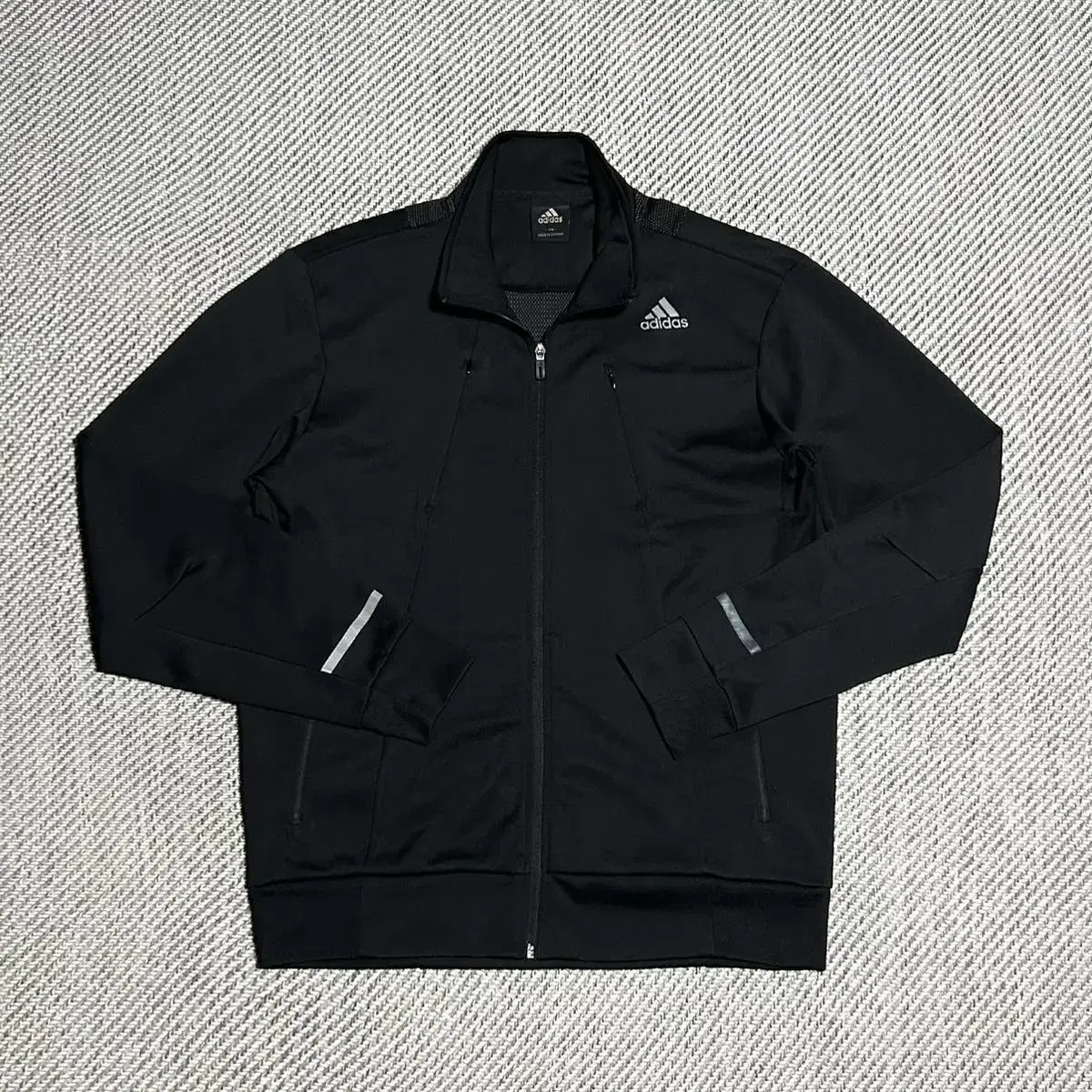 [ XL ] adidas adidas Motion Black Training Jersey