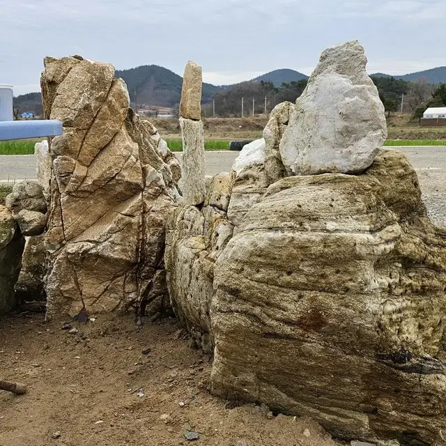 자연 조경석