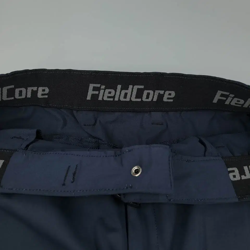 FIRLDCORE 필드코어 딥네이비 블랙 아웃도어 인벨트 밴딩 트랙팬츠