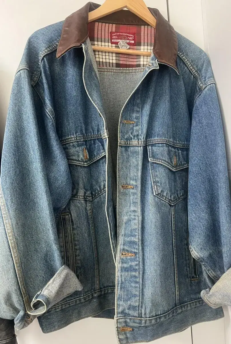 Jeans jacket (leather kara) with natural wear and tear