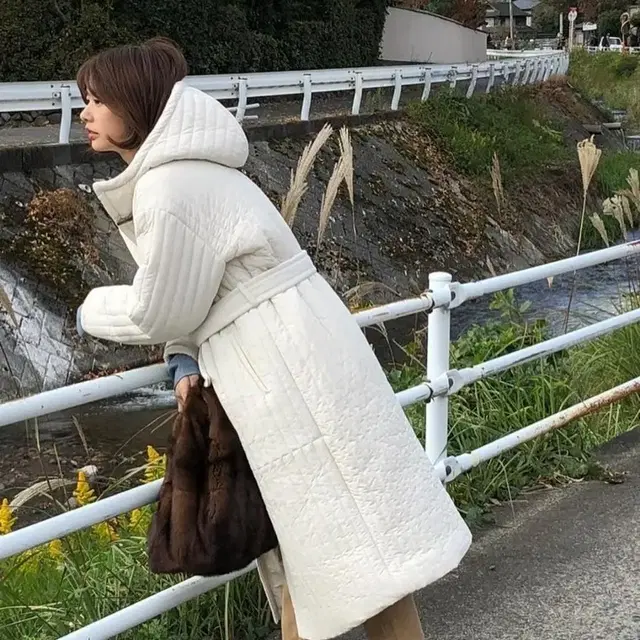 아크로akro 정소민패딩