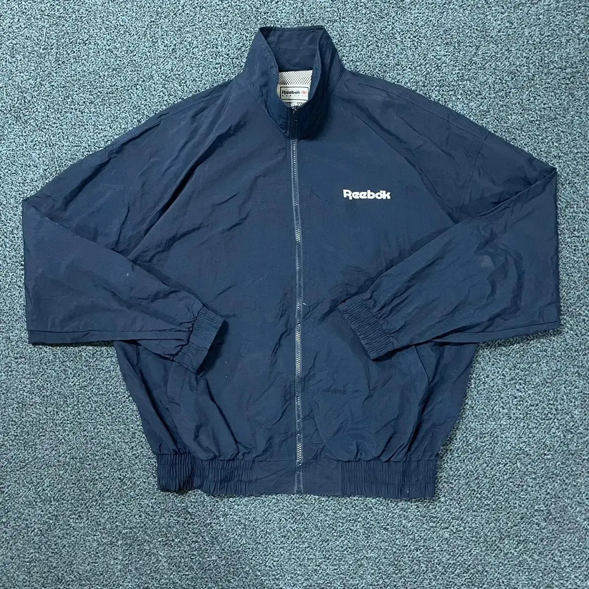 Reebok Windbreaker Jacket Size 100