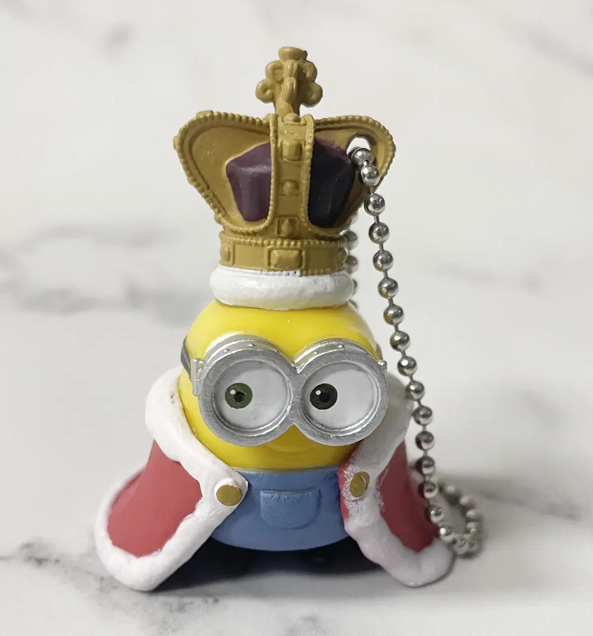 Minions King Bob Gacha Keyring