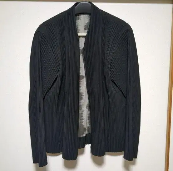 [2] Issey Miyake Homme Plissé Detail Pleated Jacket