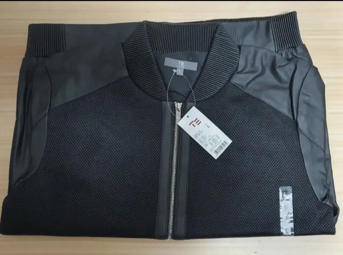 [Unworn] Four Knights Leather Jumper L