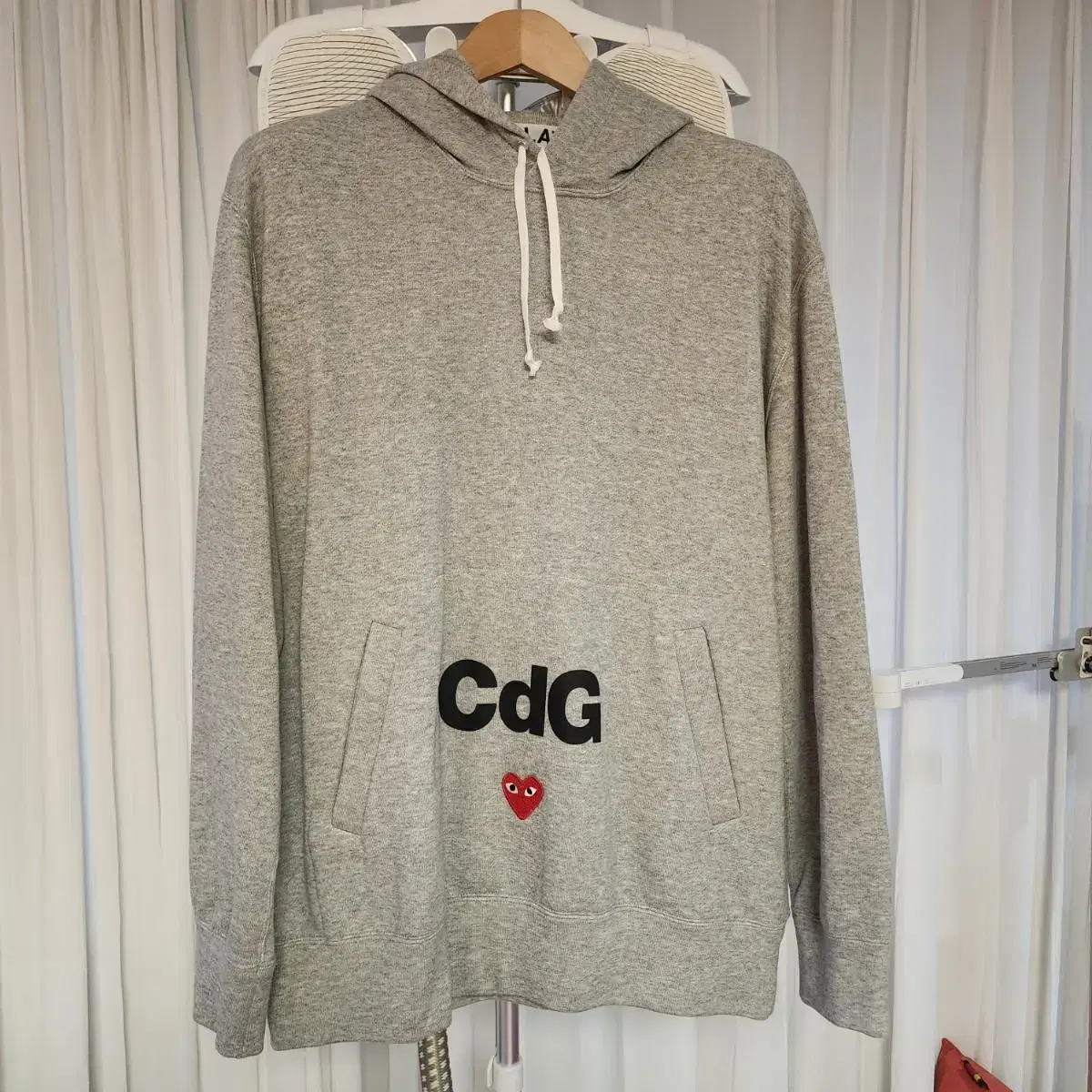 꼼데가르송 COMME des GARCONS PLAY 후드티