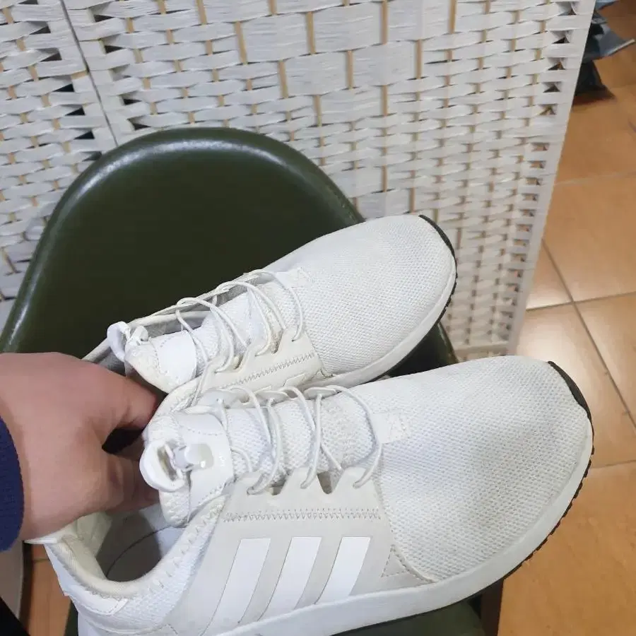 ADIDAS 아디다스 스포츠 엑스플로러 런닝화 240mm