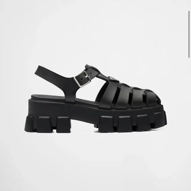 [PRADA] 프라다 정품 러버 모놀리스 샌들(36 size)