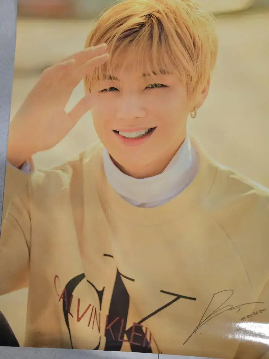 강다니엘 브로마이드