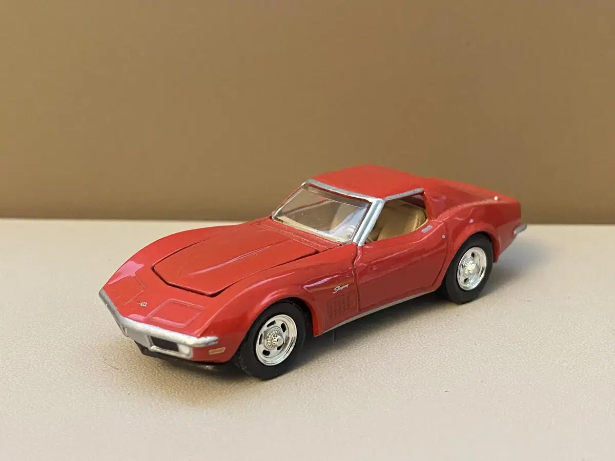 1:64 Die-Cast Greenlight Chevrolet Corvette