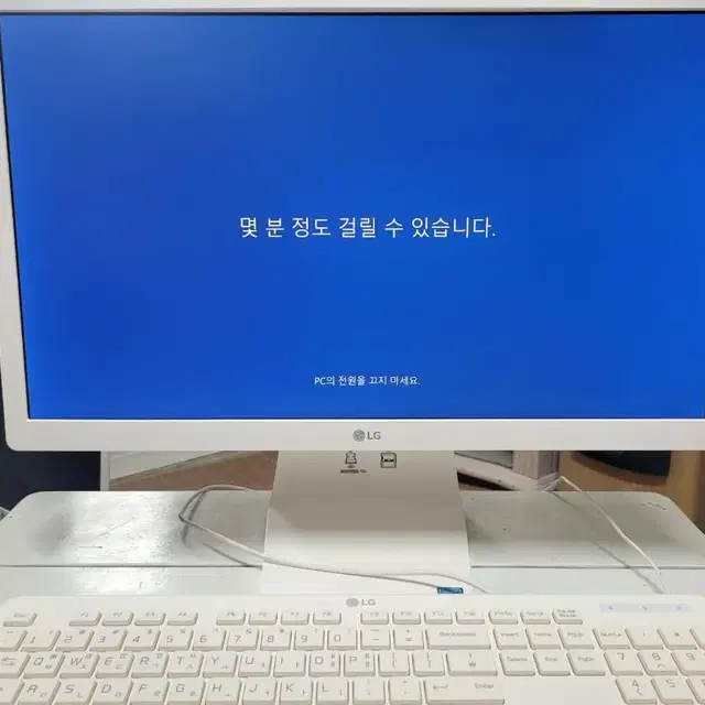 LG(22V270-LAR20K) 올인원 PC