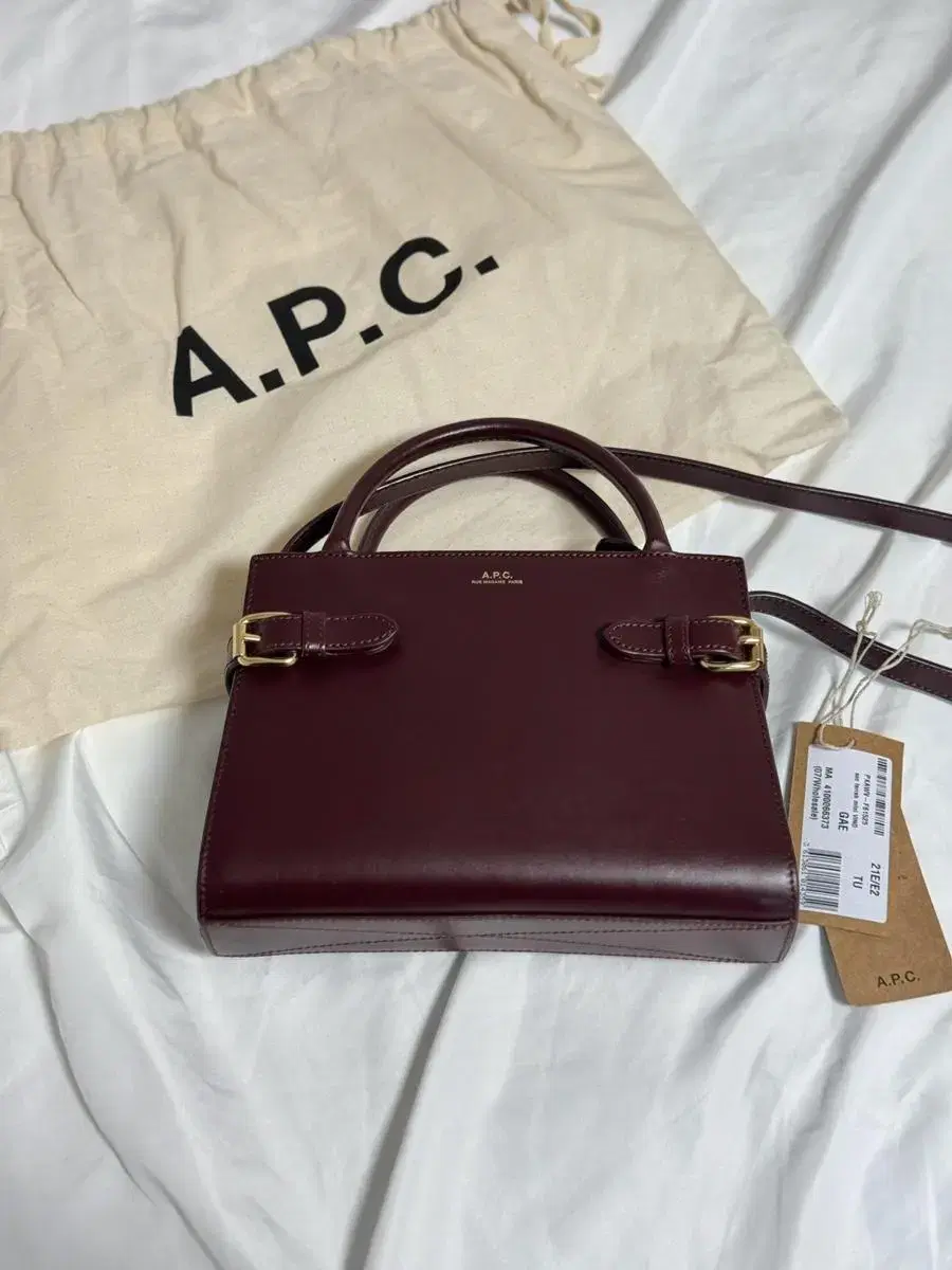 A.P.C. 아페쎄 가방