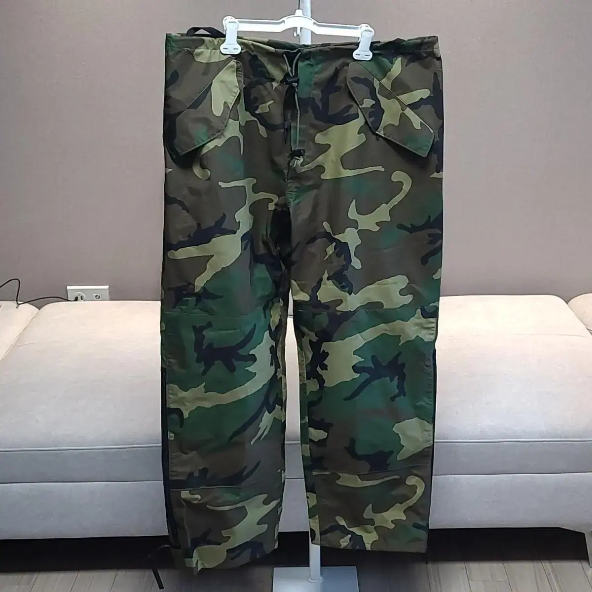 US Army Woodland Gore-Tex Pants (Large Regular)