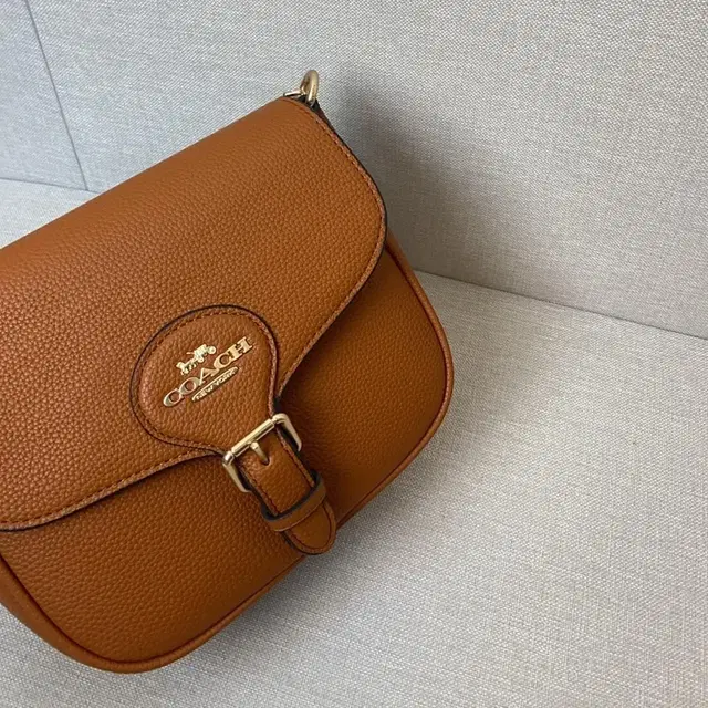 코치 COACH CP103 cpn 여자 가방 Amelia 새들 크로스백