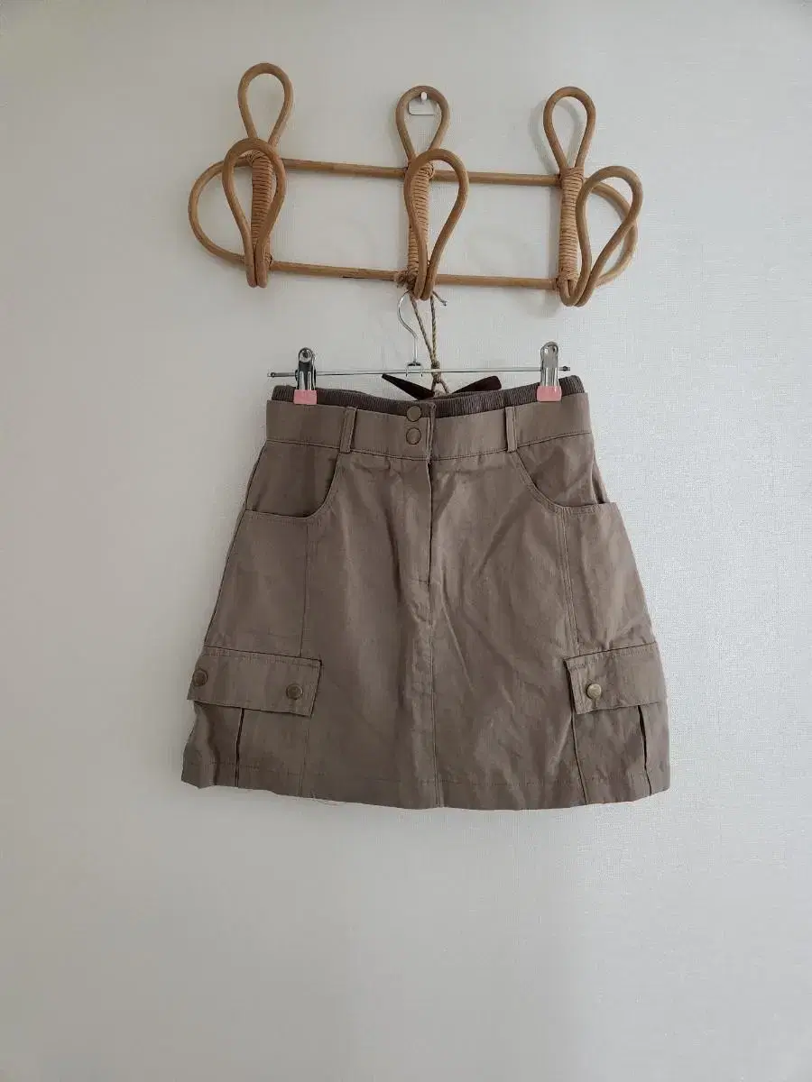 HENNIK Banding Cargo Mini Skirt