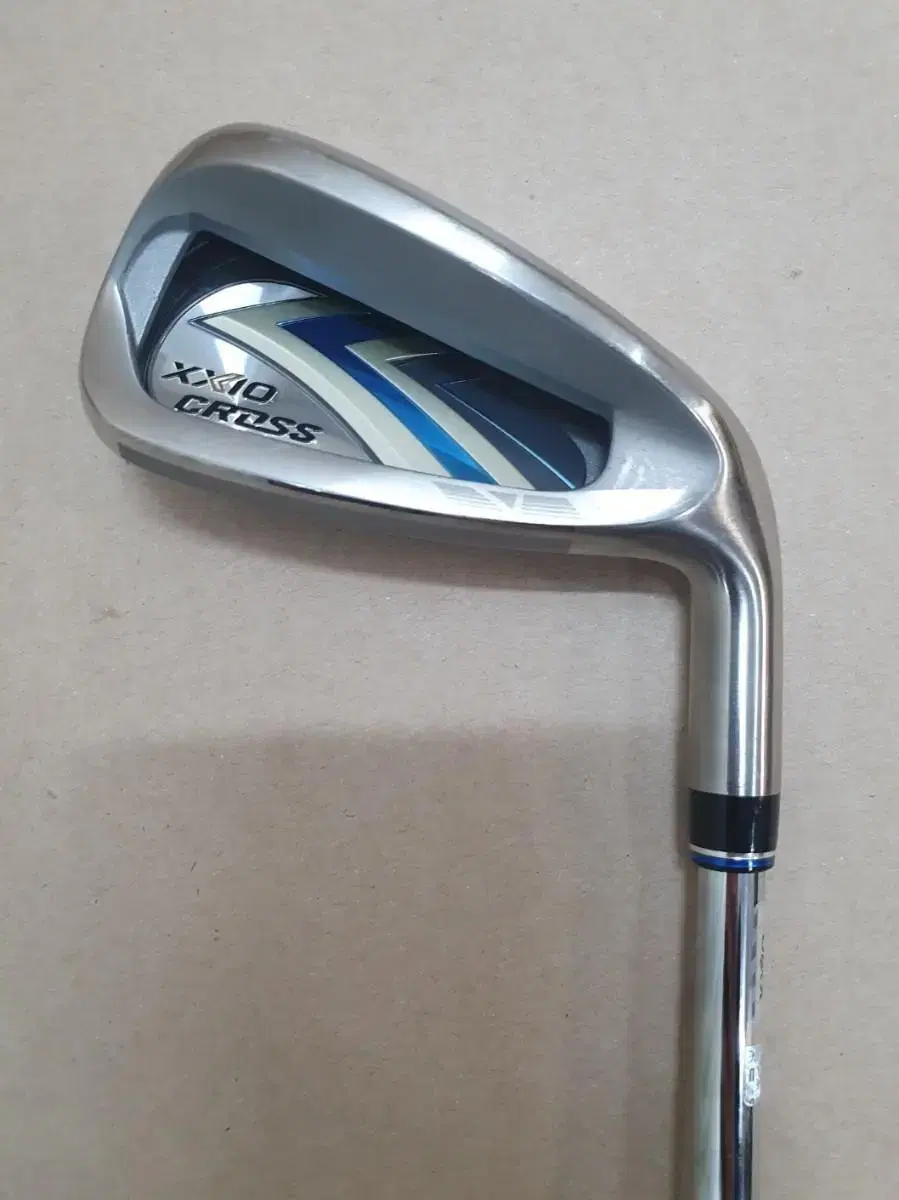 xxio cross ns.pro.860gh 7-iron s.s.