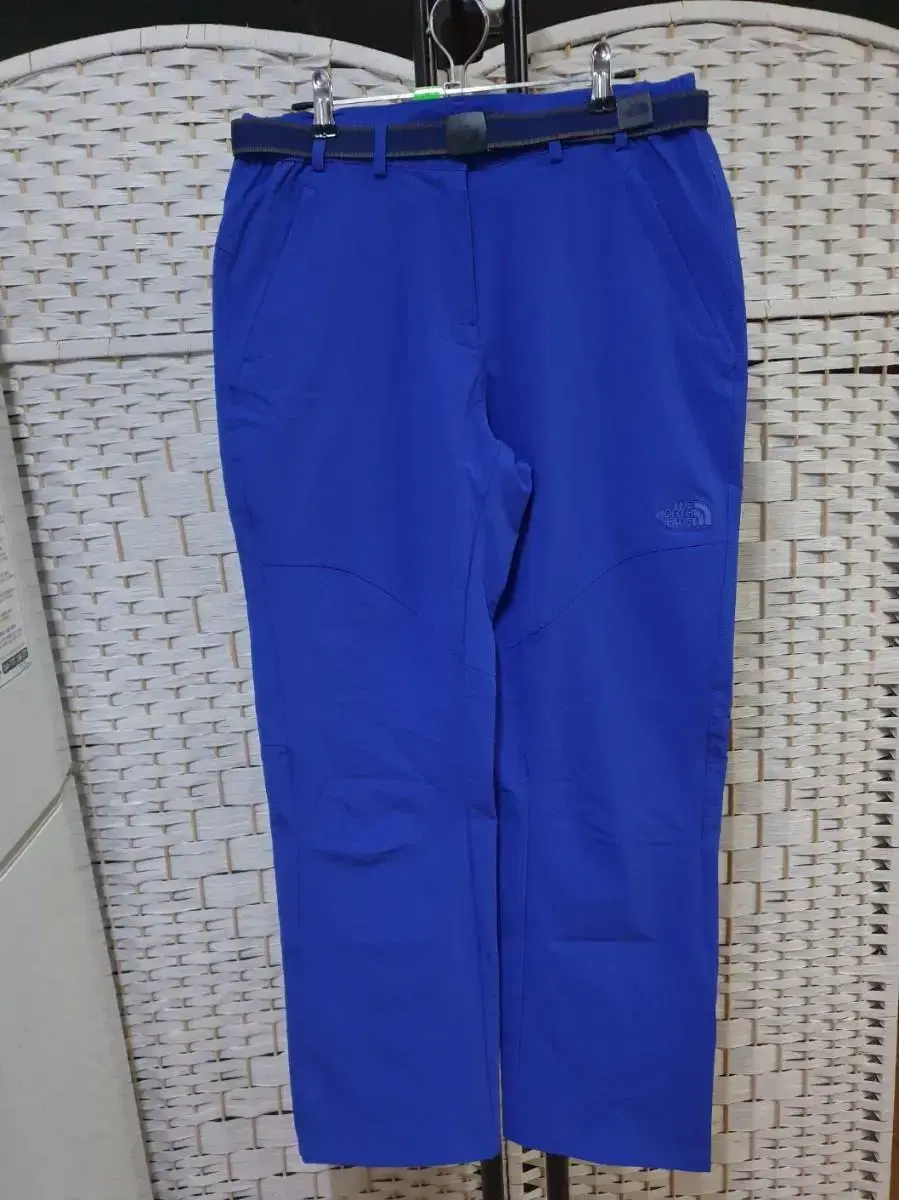 (1942) North Face Outdoor Hiking Pants XL 77 size