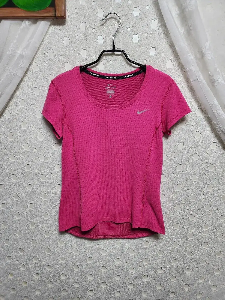 Nike T-shirts Women80