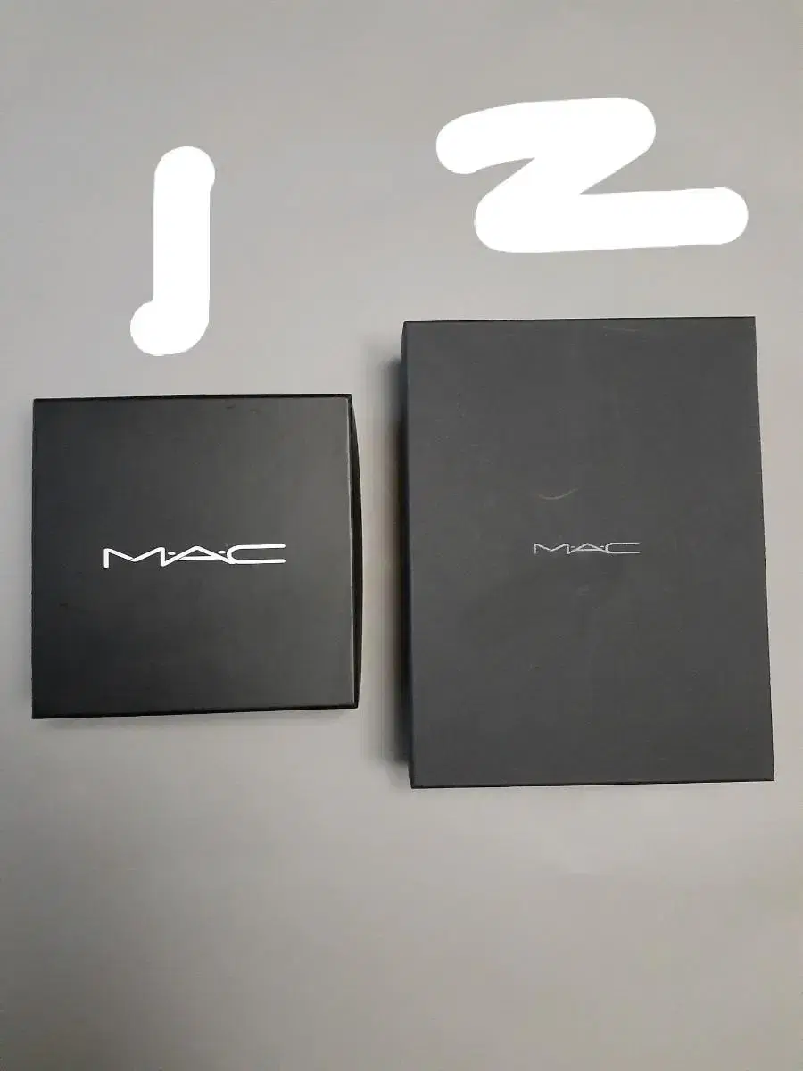 MAC Mac Gift Box Gift Box