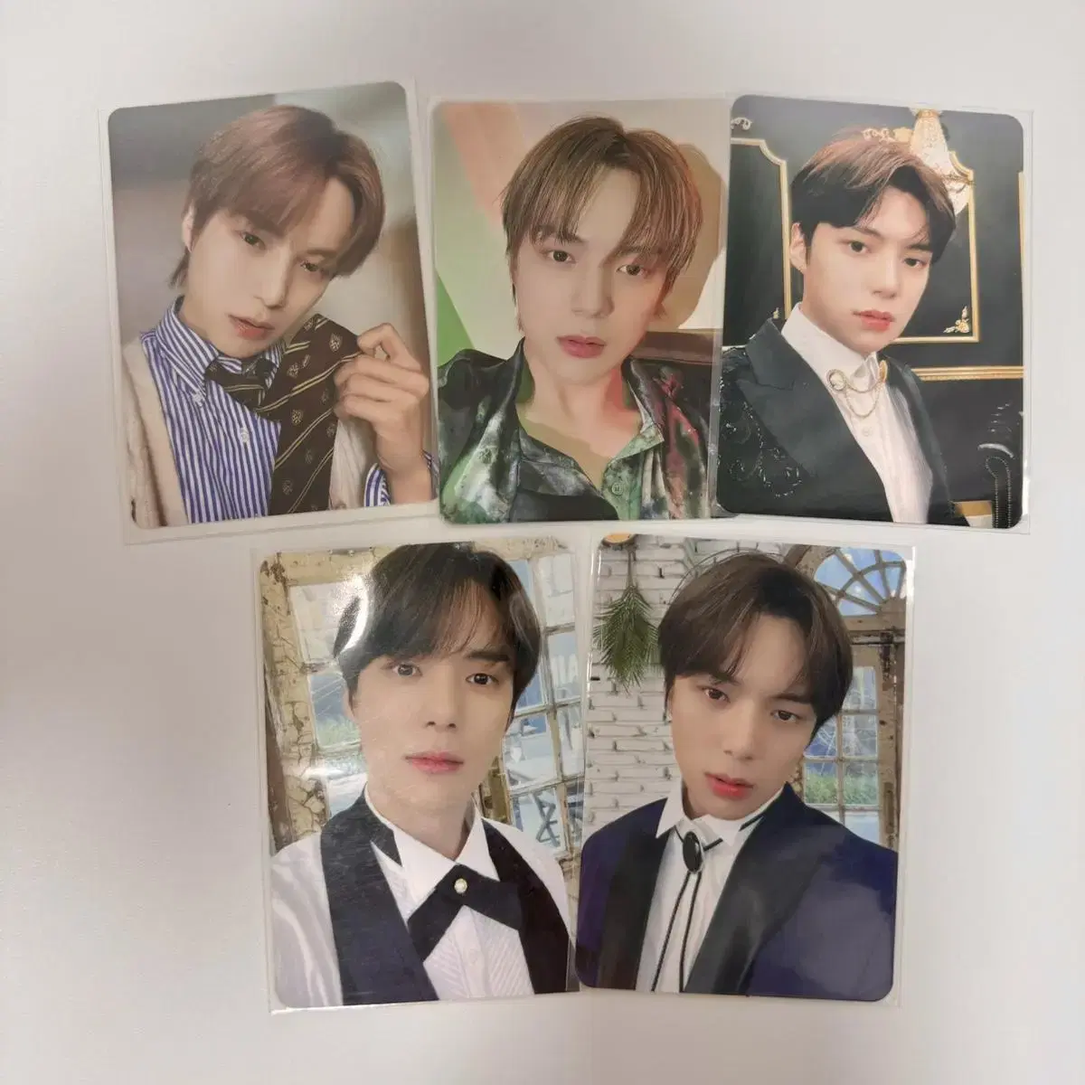 Monsta x minhyuk photocard in bulk