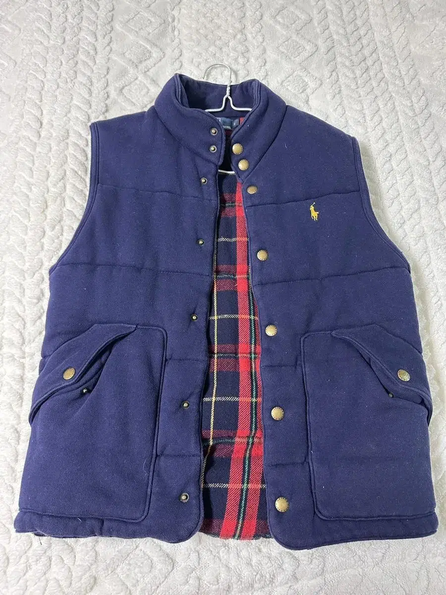 Polo Vest