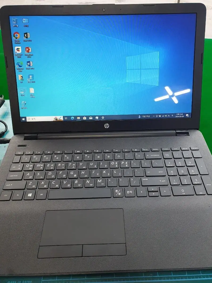 HP AMD 15-inch Notebook Windows 10