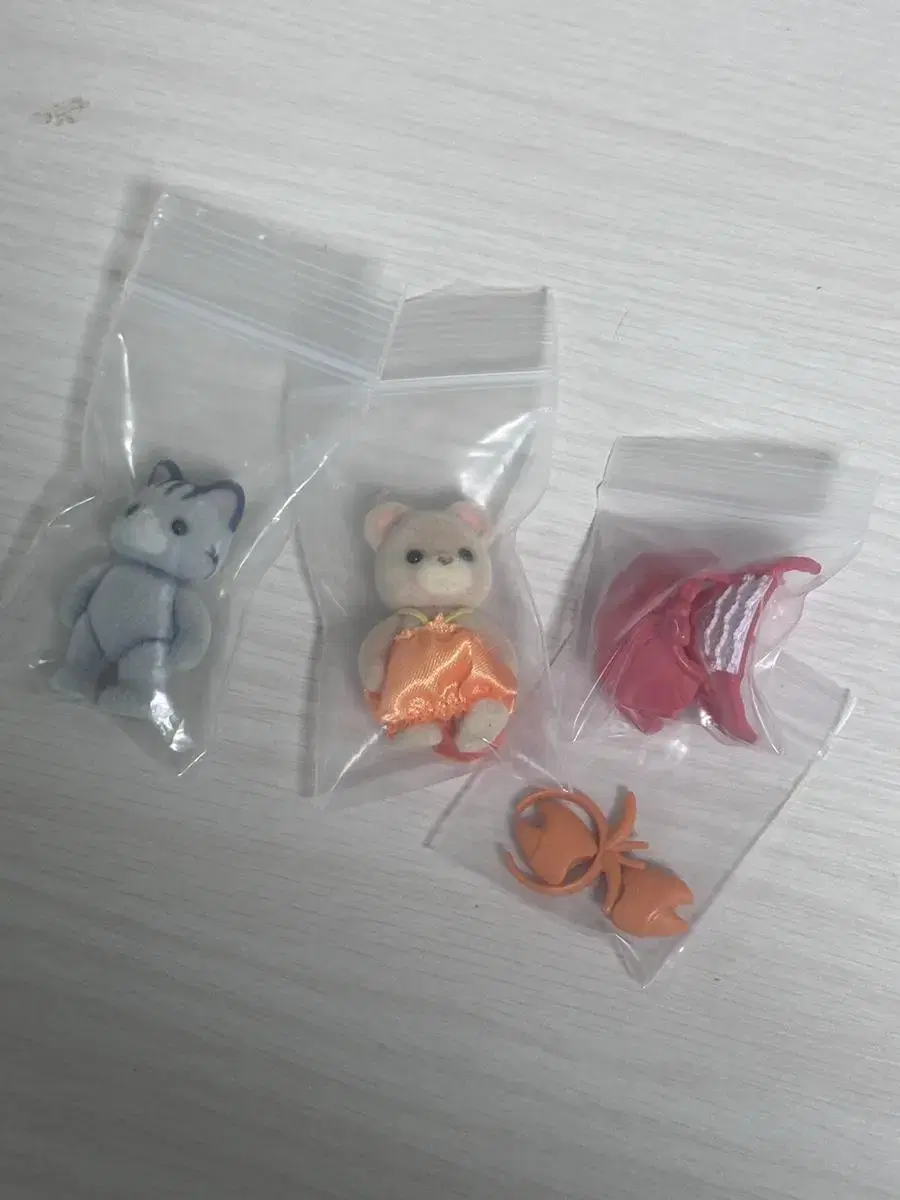 Sylvanian Crawfish Bear + Cat in Bulk