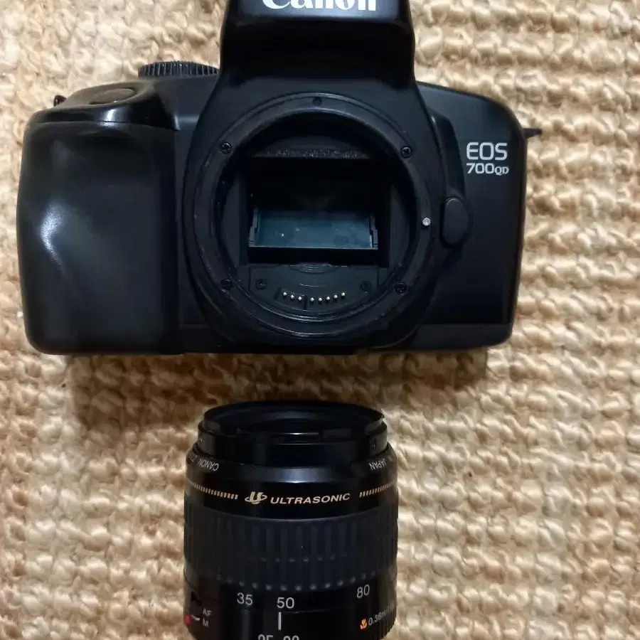 CANON EOS 700QD필림카메라