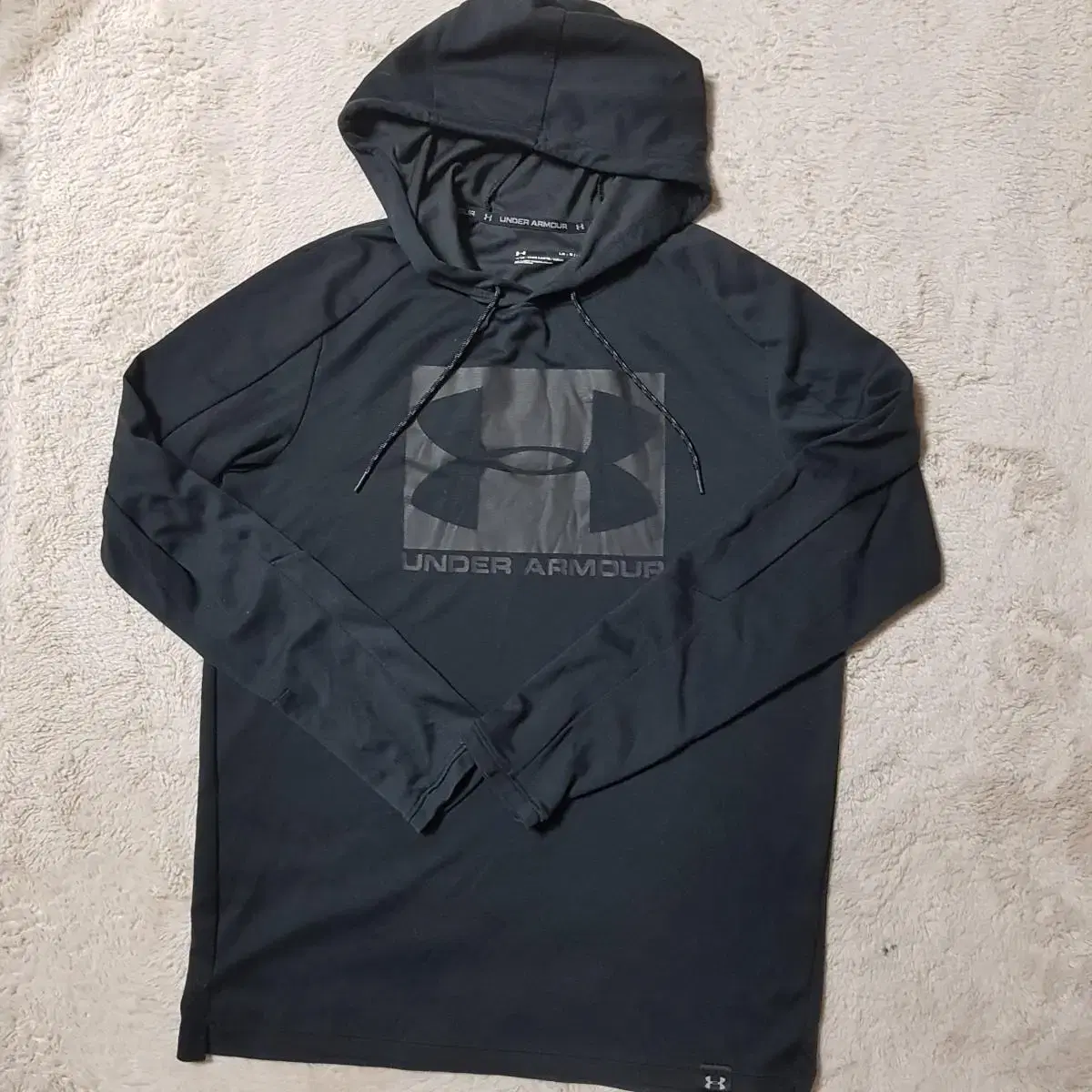 Under Armour Hooded Long Sleeve L (31