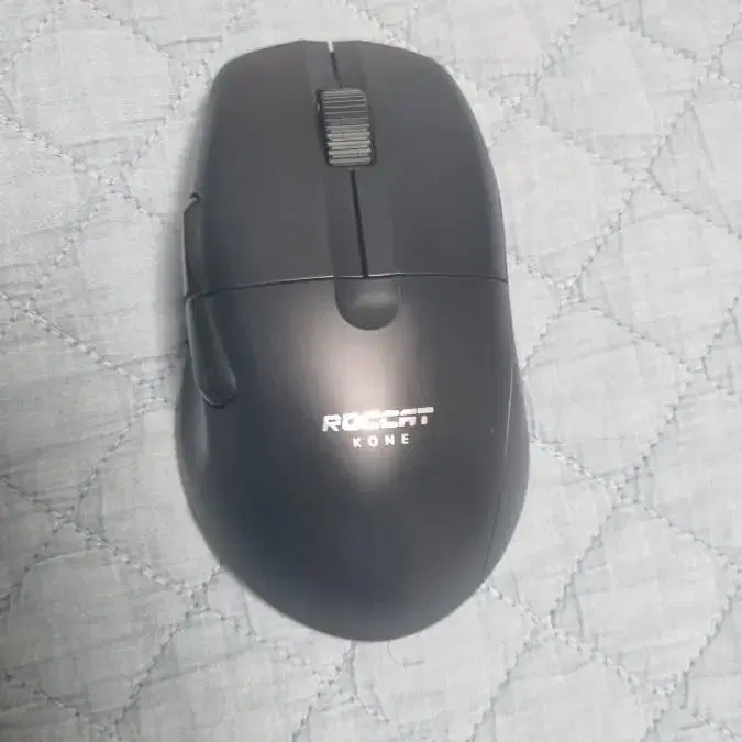 로켓 콘프로 에어, Roccat kone pro air