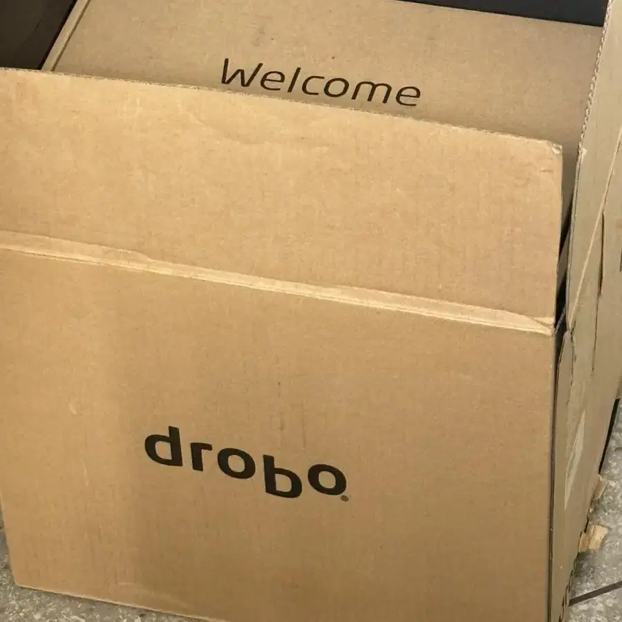 드로보 저장장치 DROBO DRO4D-4