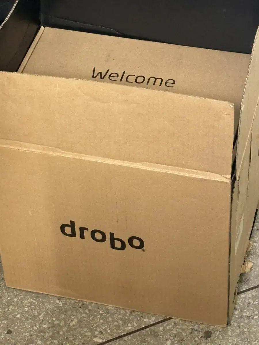 드로보 저장장치 DROBO DRO4D-4