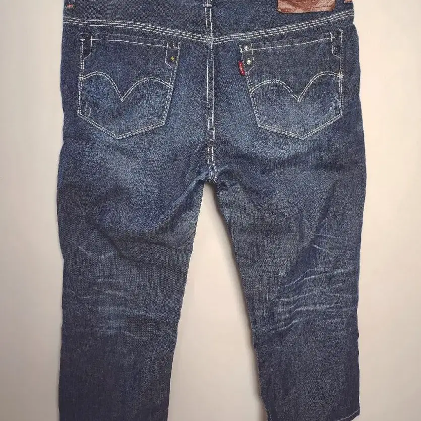 리바이스트라우스(LEVI STRAUSS &CO) 7부 워싱 데님바지