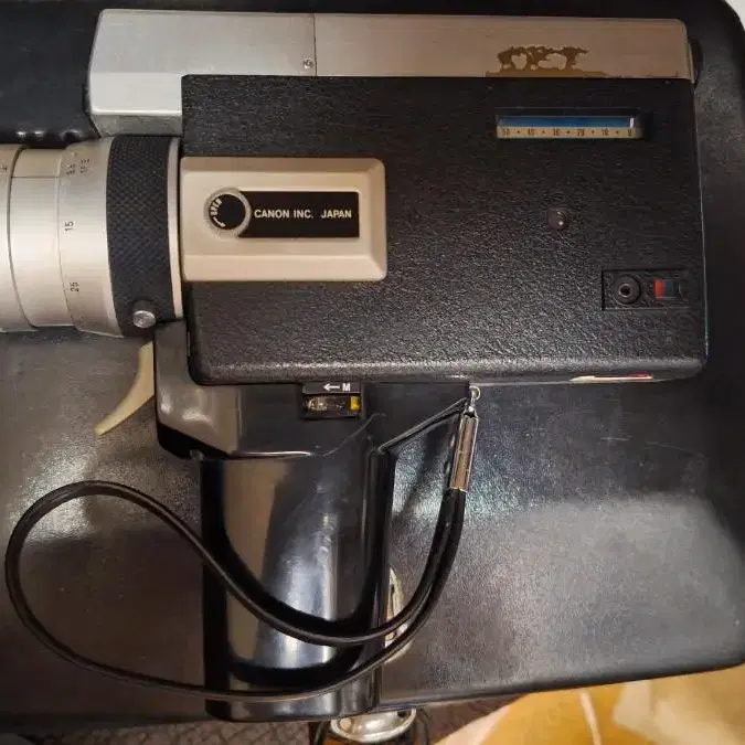 캐논 카메라  auto zoom 518 super8 입니다