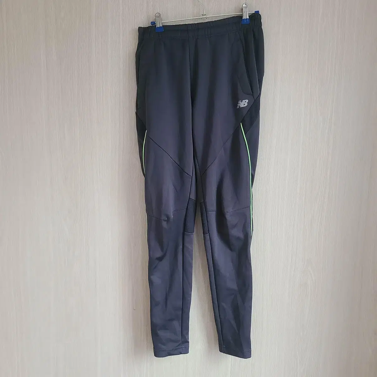 New Balance Genuine Training Pants Size S D595