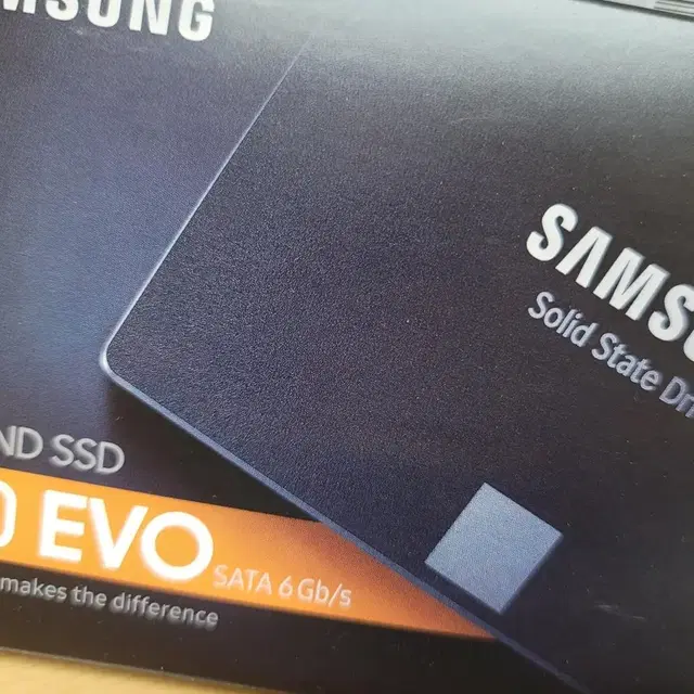 삼성 860 EVO 250 GB 미개봉*5ea  SSD 판매합니다.