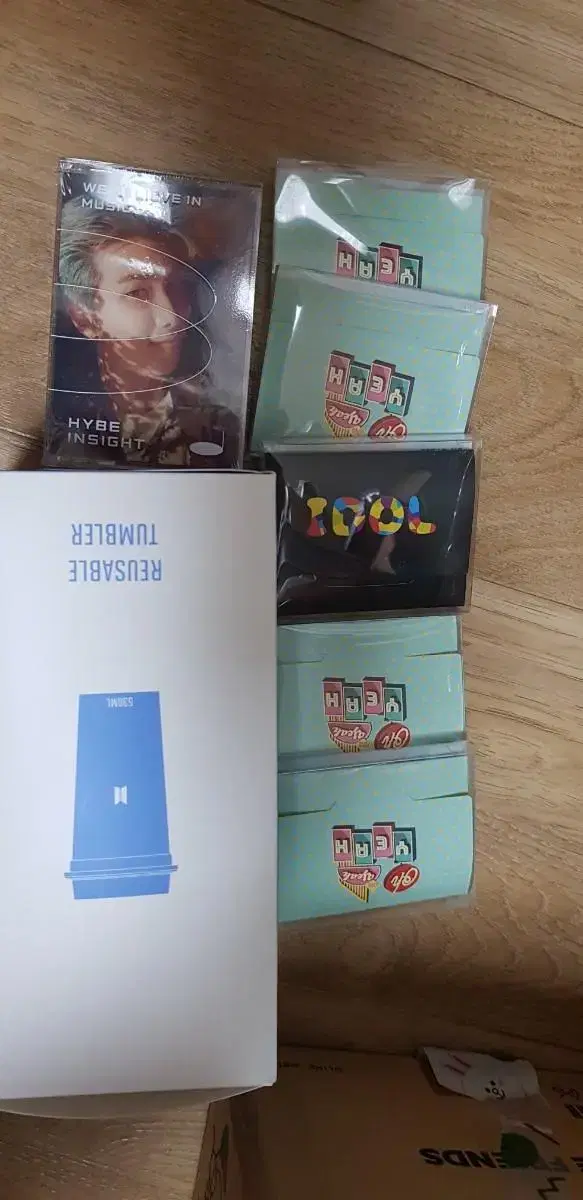 BTS Merchandise Collection Tumbler Oil Paper Photocard Set