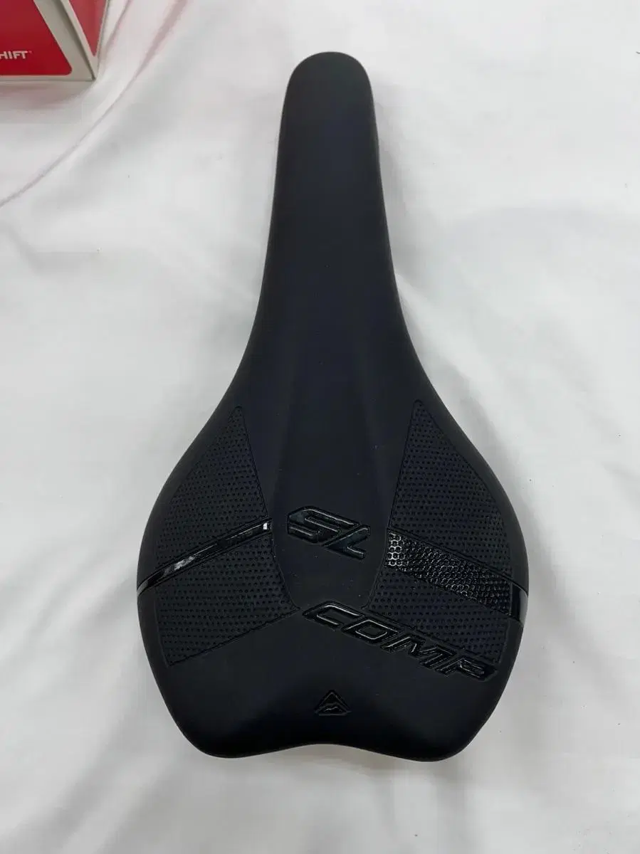 Bicycle saddle