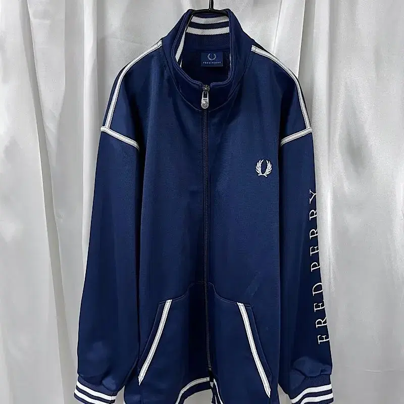 FRED PERRY 집업