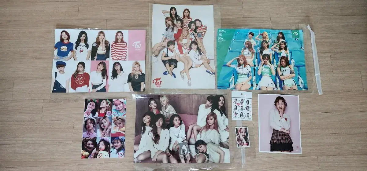 Twice posters, photo cards, notes, stickers, direct sales, payment