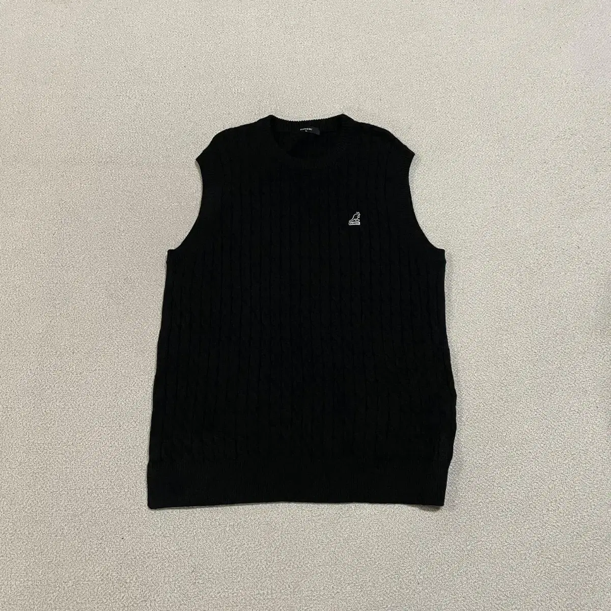 XL Kangol knit vest N.3893