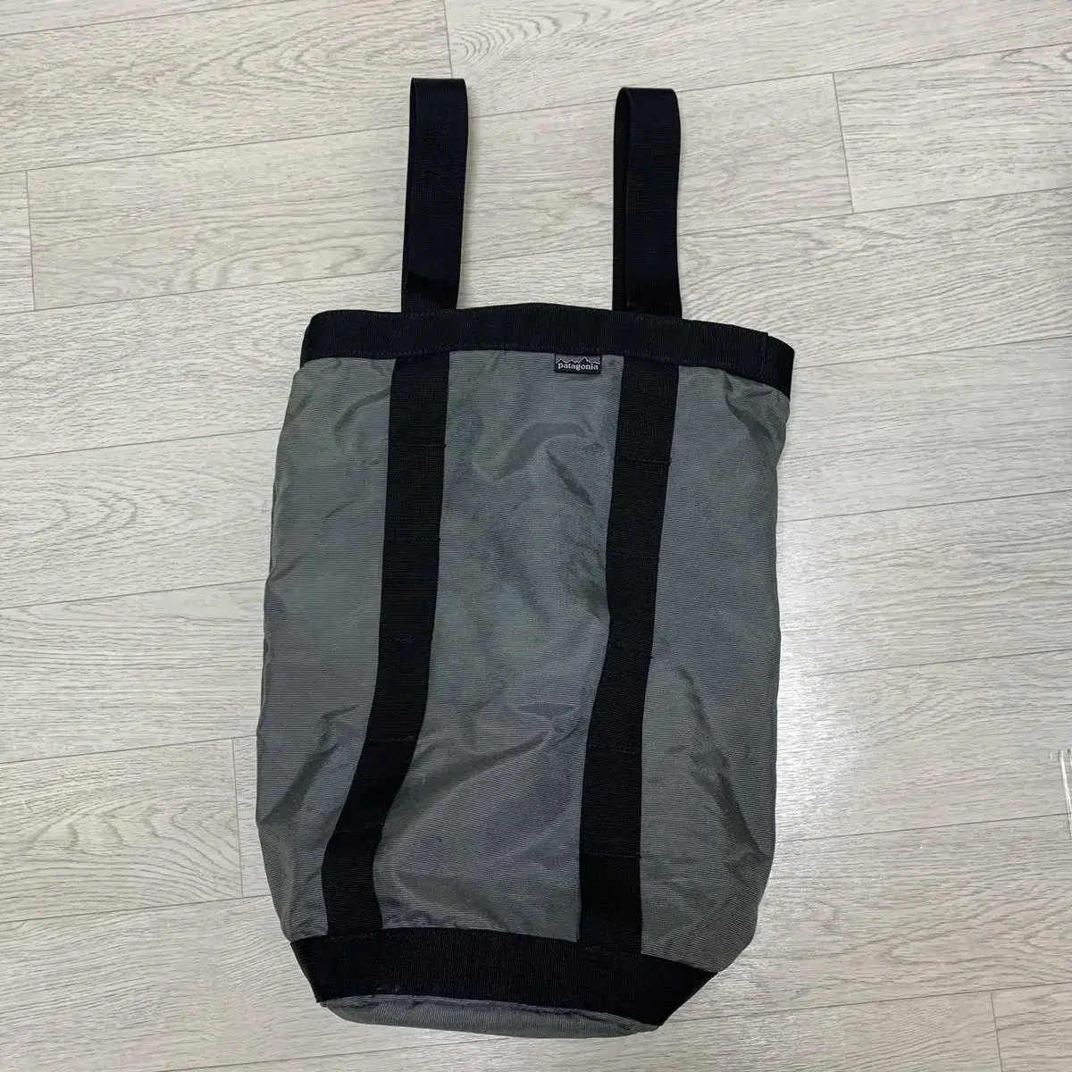 2002 patagonia tool sack 25L