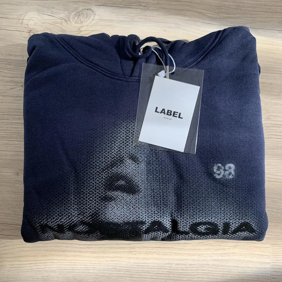 Quick sale)labelarchive hoodie