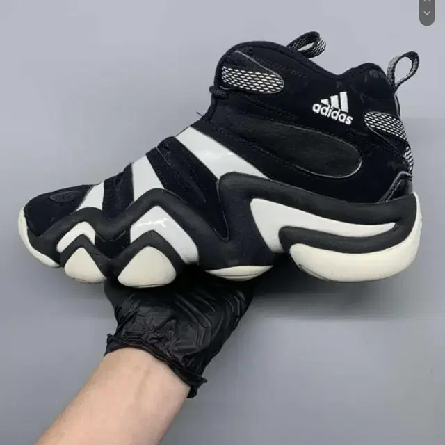 adidas crazy 8 275mm 팝니다