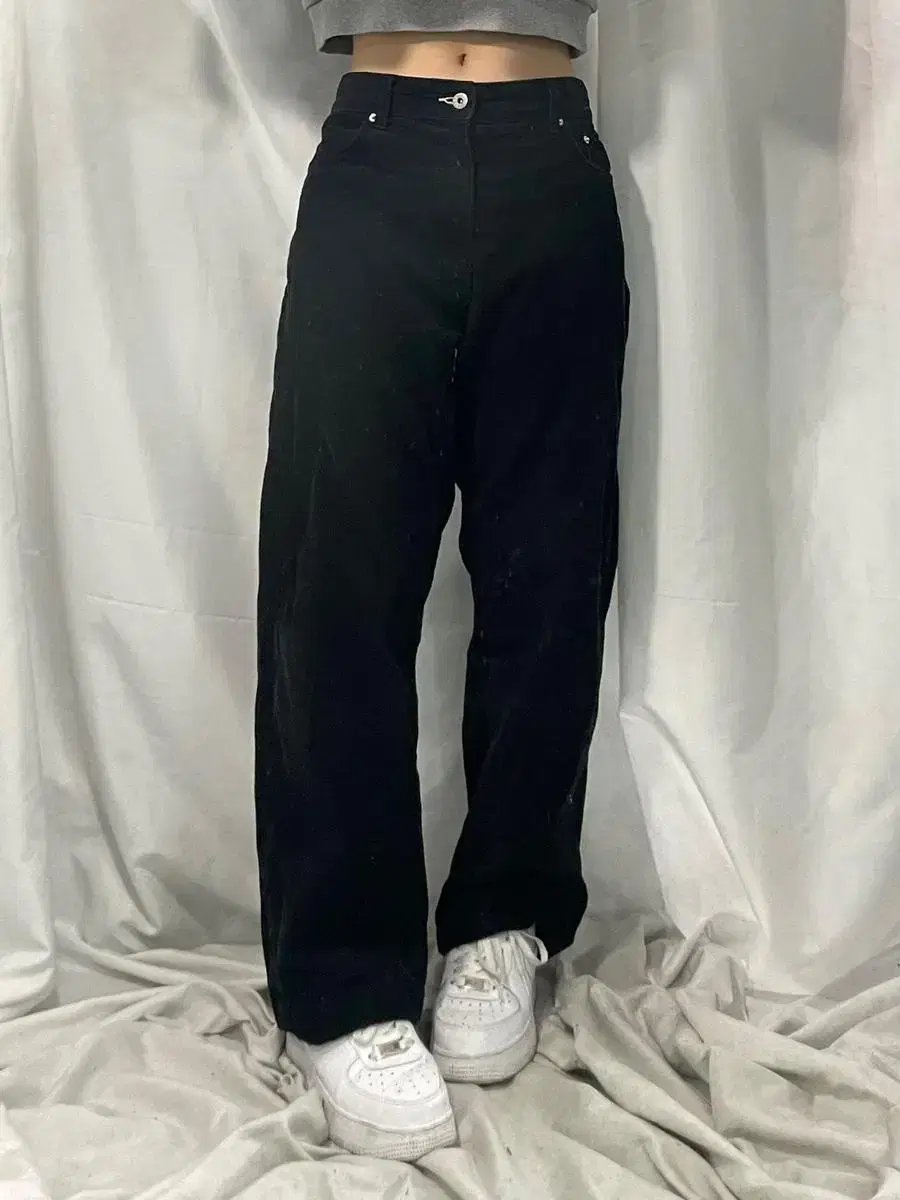 uniform bridge black golden pants 35inch