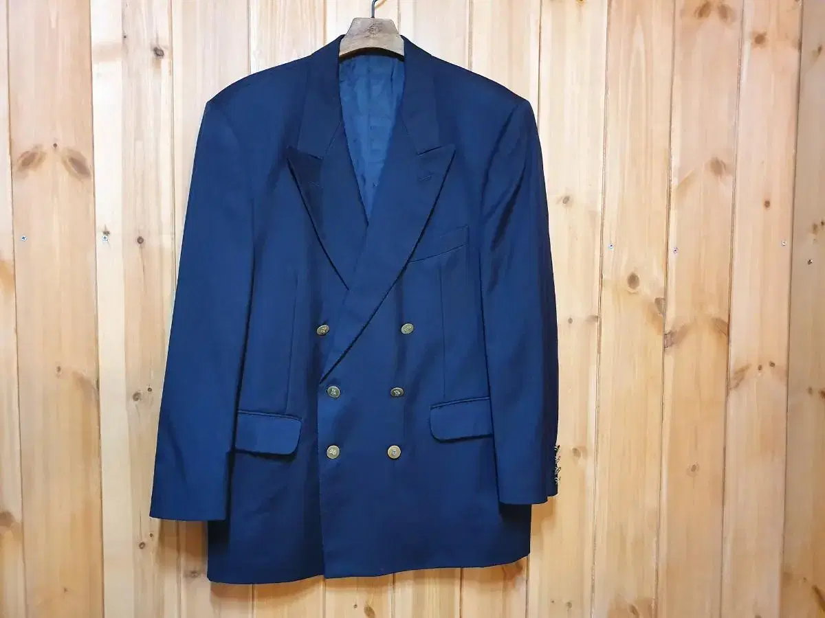 Aquascutum vintage British-made keum double-button blazer jacket