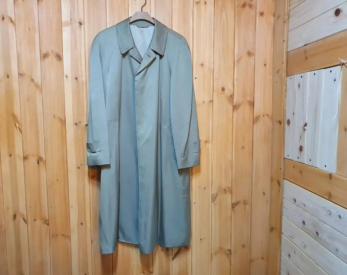 Imported Japanese fine silk 100% trench coat 105 to 110